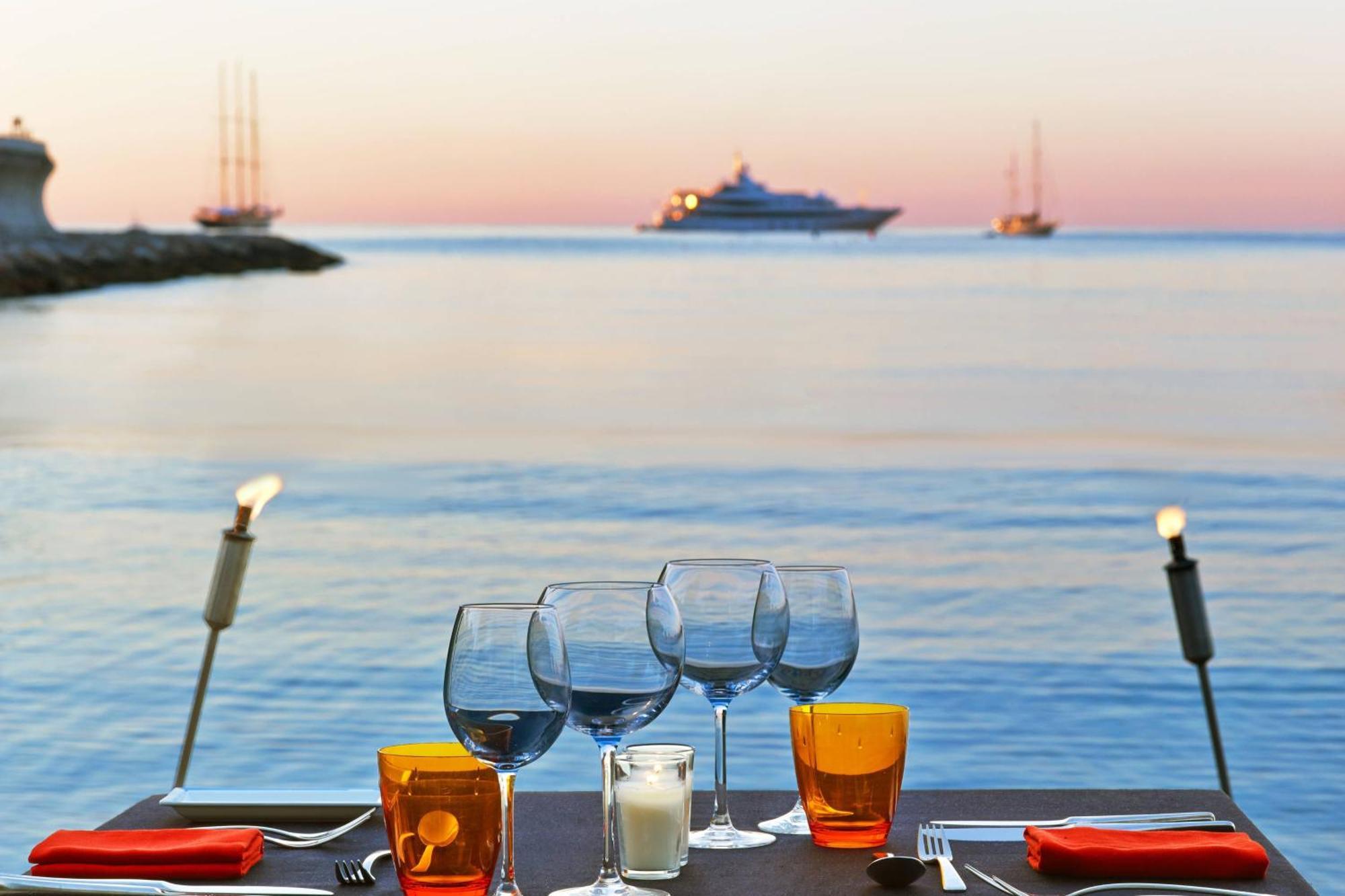 Le Méridien Beach Plaza Monte Carlo Esterno foto