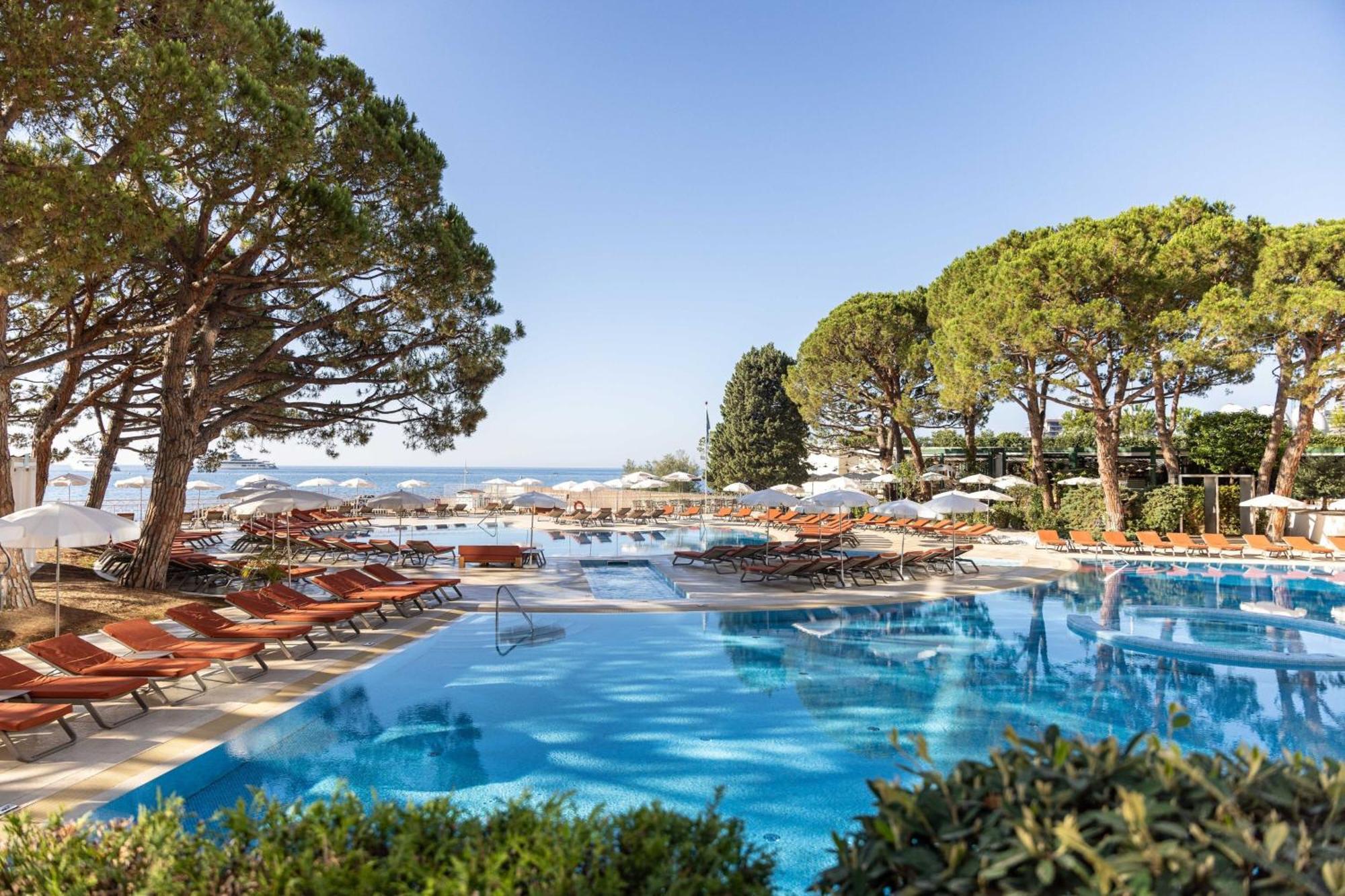 Le Méridien Beach Plaza Monte Carlo Esterno foto