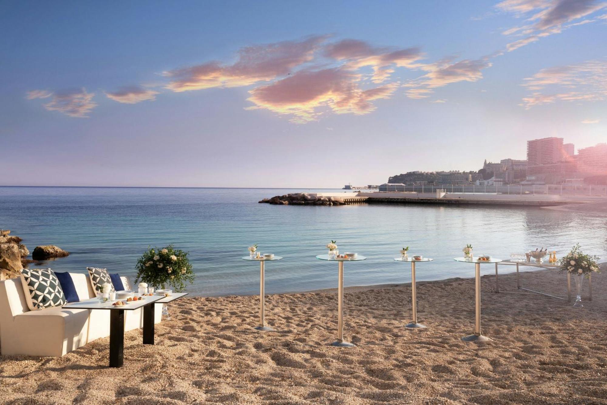 Le Méridien Beach Plaza Monte Carlo Esterno foto